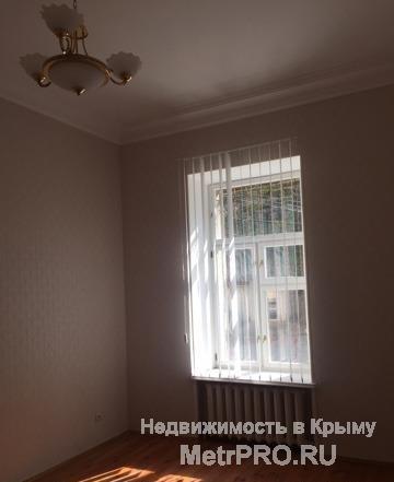 Сдам помещение состоящее из 3х раздельных больших комнат, 1 этаж, вход ч/з подъезд, свой санузел, без мебели, в... - 3