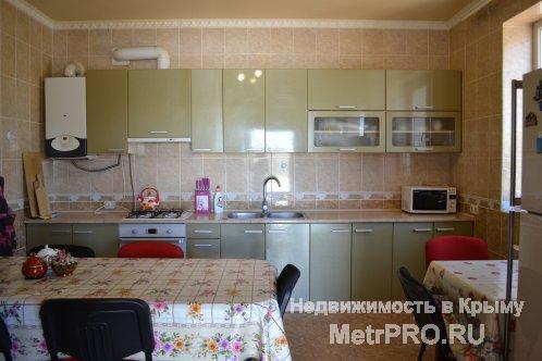 «Дом, построенный с гордостью, мастерством и вниманием к детям»   В этом доме прекрасно разместиться большая семья,... - 5