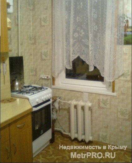 Продам хорошую 1-к квартиру. Большая застекленная лоджия. Кондиционер, бойлер, спутниковое ТV, интернет. Состояние... - 6