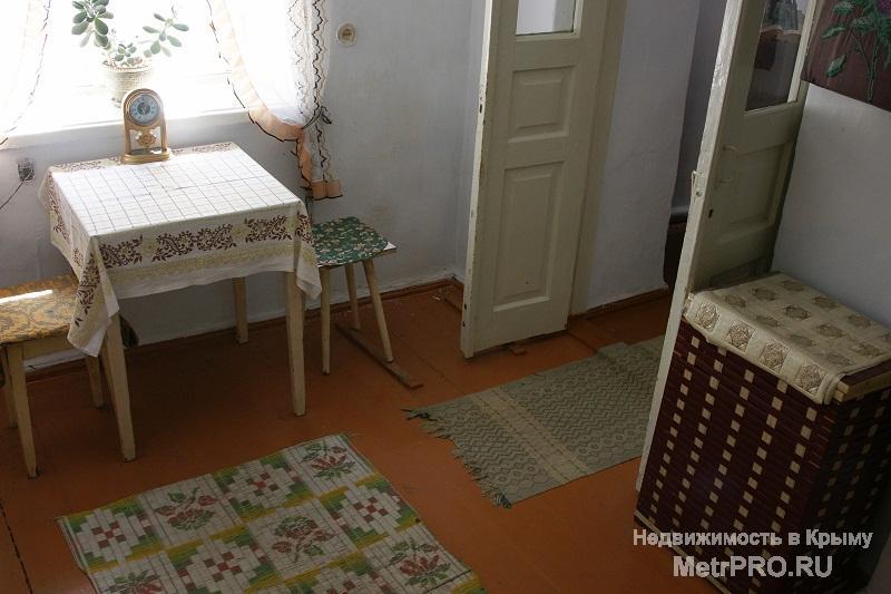 Продается 4к. квартира по ул. Чкалова д.№2 на 1 эт. 2 эт. дома, площадью 61.2 кв.м. Два раздельных входа. Не... - 2