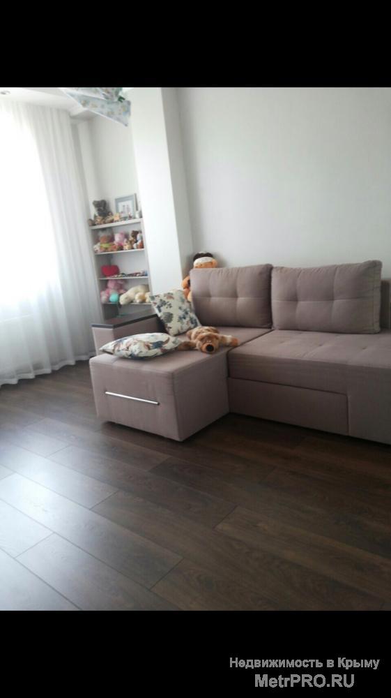 Продам 1-комн. квартиру, ул. Камская. Общая пл. 43 кв. м, 5/9 эт. Евроремонт, улучшенная планировка, большая светлая...