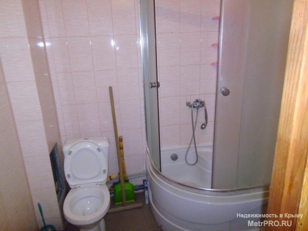 Продам в Коктебеле (от Феодосии 15 км, ходит городская маршрутка) отличную 1 комнатную квартиру с мебелью в отличном... - 5