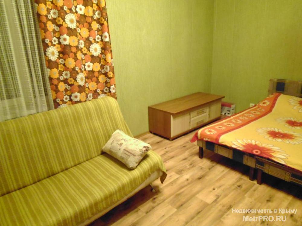 Продам в Коктебеле (от Феодосии 15 км, ходит городская маршрутка) отличную 1 комнатную квартиру с мебелью в отличном... - 12