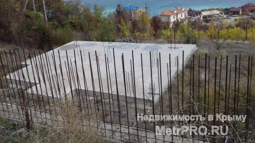 Продается участок в Гурзуфе, с потрясающим видом на всю бухту и Аю-даг. Благодаря расположению, вид вам никто и... - 7