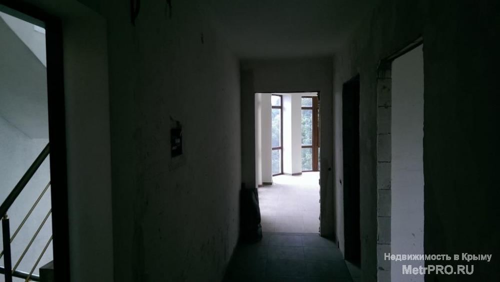 В зеленой зоне с видом на побережье  Квартира общей площадью 59,2 кв.м. С балкона и панорамных окон открывается... - 1