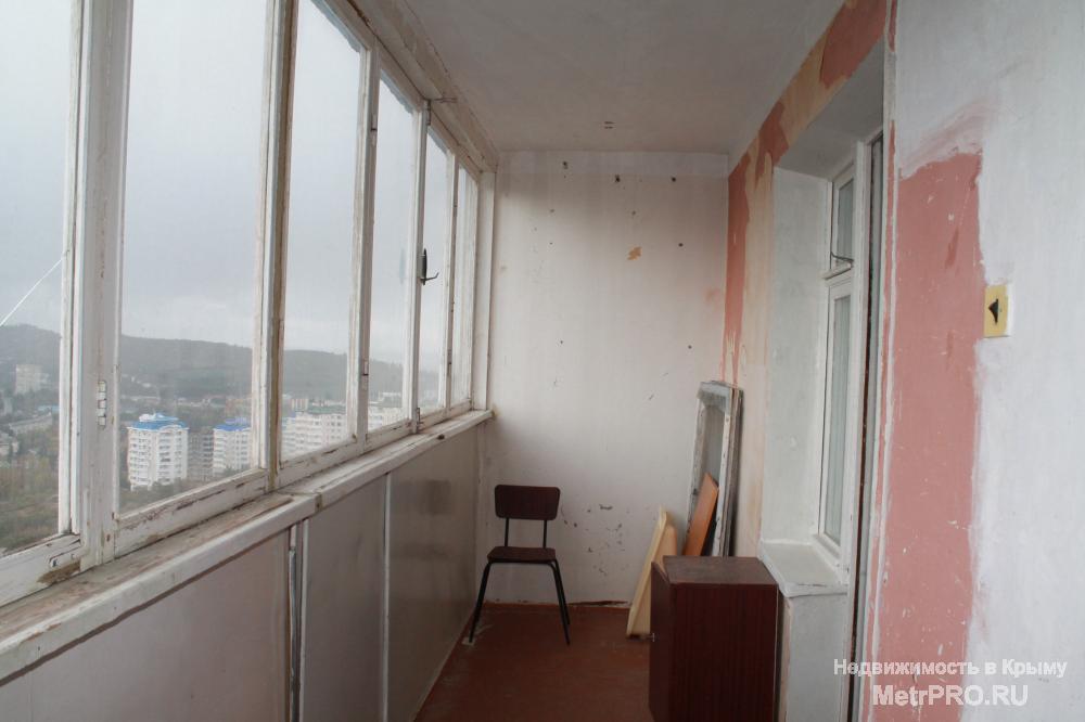 Продается просторная  2-х комнатная квартира в Алушта, ул.Пригородная, дом 5а. Квартира рассположена на 9 этаже/12-ти... - 1