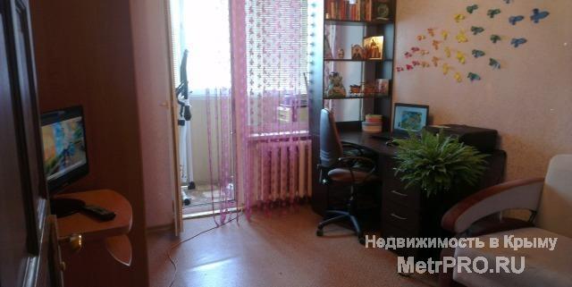 ​Продам двухкомнатную квартиру на пр-те Генерала Острякова. Расположена на 6 этаже из 12. S 53 м2. Состояние хорошее,... - 5