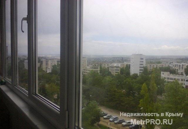 ​Продам уютную 2-к квартиру на пр-те Генерала Острякова, ост. Хрюкина (1 мин ходьбы), 9/12 панельного дома. Квартира...