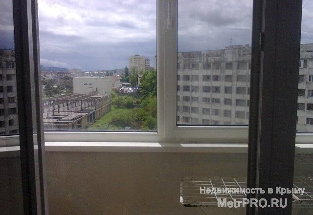 ​Продам уютную 2-к квартиру на пр-те Генерала Острякова, ост. Хрюкина (1 мин ходьбы), 9/12 панельного дома. Квартира... - 7