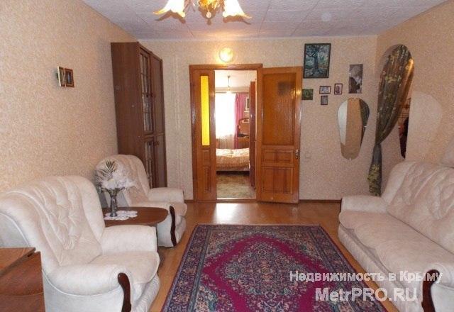Продам недорого 1-комнатную квартиру.Недалеко находится рынок.Панорамный вид на море. Тёплая и светлая квартира.... - 1