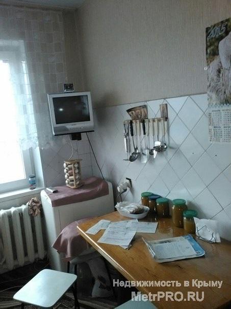 Продается 3-ая квартира на 5 этаже 5 этажного дома по ул. Ворошилова 23. В квартире: новая сантехника, м/п окна,... - 2