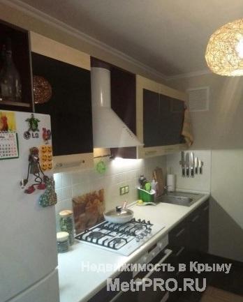 Продам срочно! Двухкомнатную  квартиру! В новом  доме, автономное  газовое отопление.  Очень уютная и теплая. С... - 2