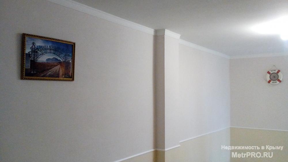 Продается 2-х комнатная квартира, пгт. Коктебель, 300 м от моря, с ремонтом. - 3