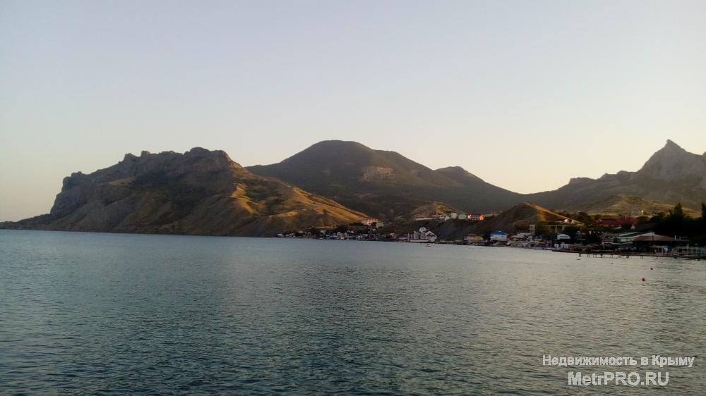 Продам участок в Коктебеле с видом на море, 10 соток, коммуникации рядом.