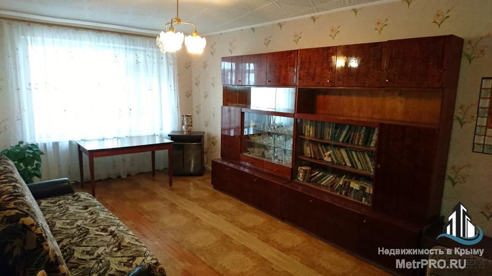 Открыта продажа 3-х комнатной квартиры в центре курортного посёлка Приморский, Феодосия. 3-й этаж пятиэтажного дома....