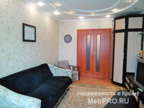 Продается 2-к квартира по ул. Балаклавская, д. 55, 9/9 эт. дома. Общая пл.: 52 кв.м., жил.пл.30,7 кв.м., кухни пл. 9...