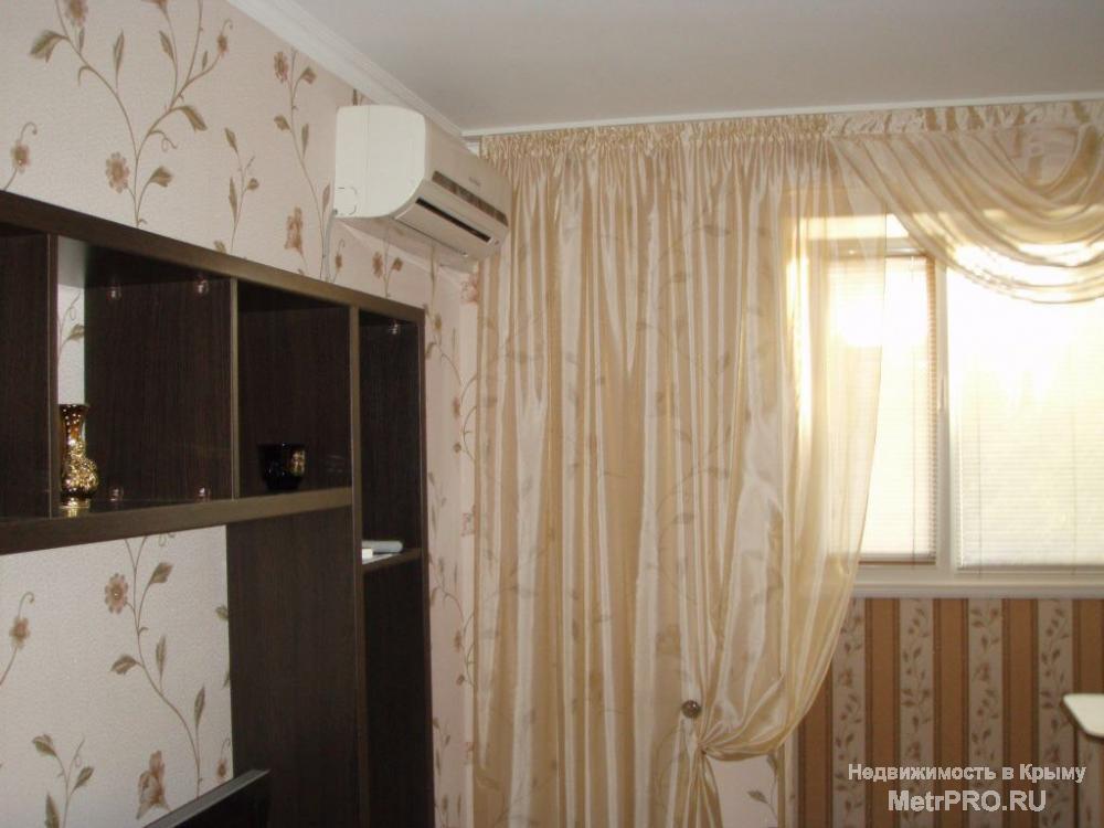 Длительно 2 кк с большой жилой лоджией на Вакуленчука 13, 5/5, кондиционер, стиральная, тв, новая мебель, двуспальная... - 4