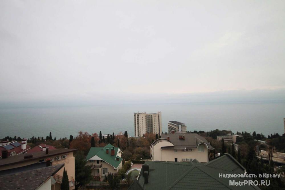Продаётся двухуровневая квартира с видом на море, на мансардном этаже 6 этажного жилого дома, площадью 160.8 кв.м.,... - 12