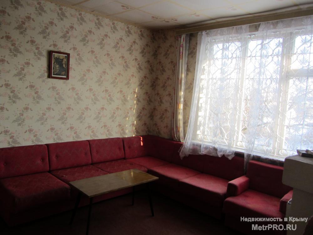 Продается дача, площадью 4 сотки, находится на 7-км Балаклавского шоссе в СТ «Весна». Подведена городская вода,... - 10