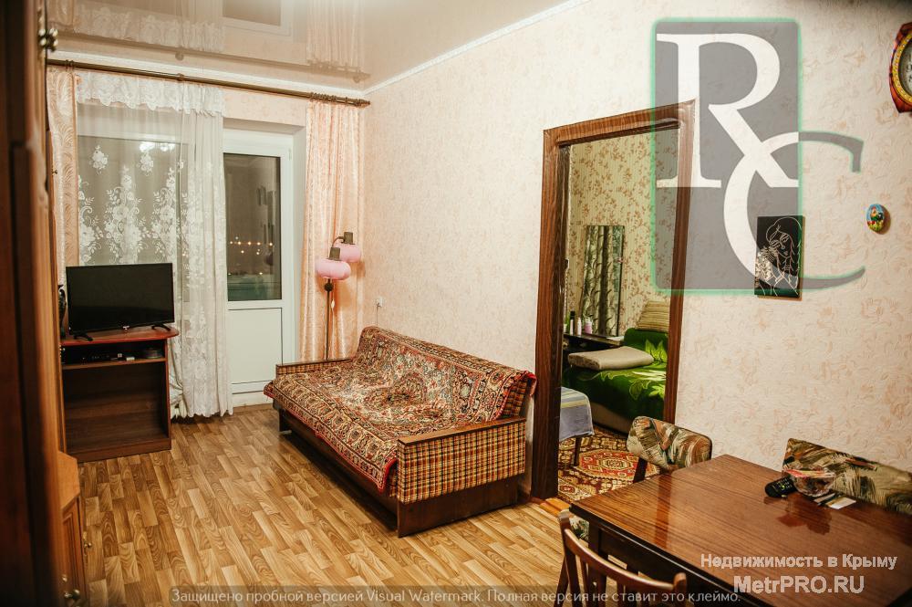 В продаже двухкомнатная квартира на северной стороне! Дом теплый, из инкерманского камня, уникальной планировки -... - 3