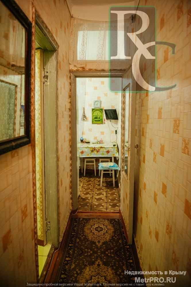 В продаже двухкомнатная квартира на северной стороне! Дом теплый, из инкерманского камня, уникальной планировки -... - 11