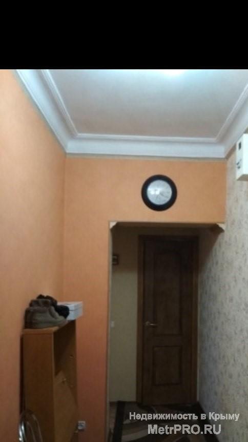 Продается 2-ая квартира на 1 этаже 4 этажного дома. В квартире сделан ремонт, м/п окна с решетками, раздельные... - 1