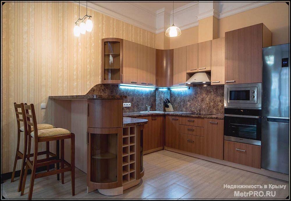Услуги предоставляются БЕЗ КОМИССИИ    Продается квартира в комплексе ЖК Омега. Расположена в Приморском парке, самый... - 3