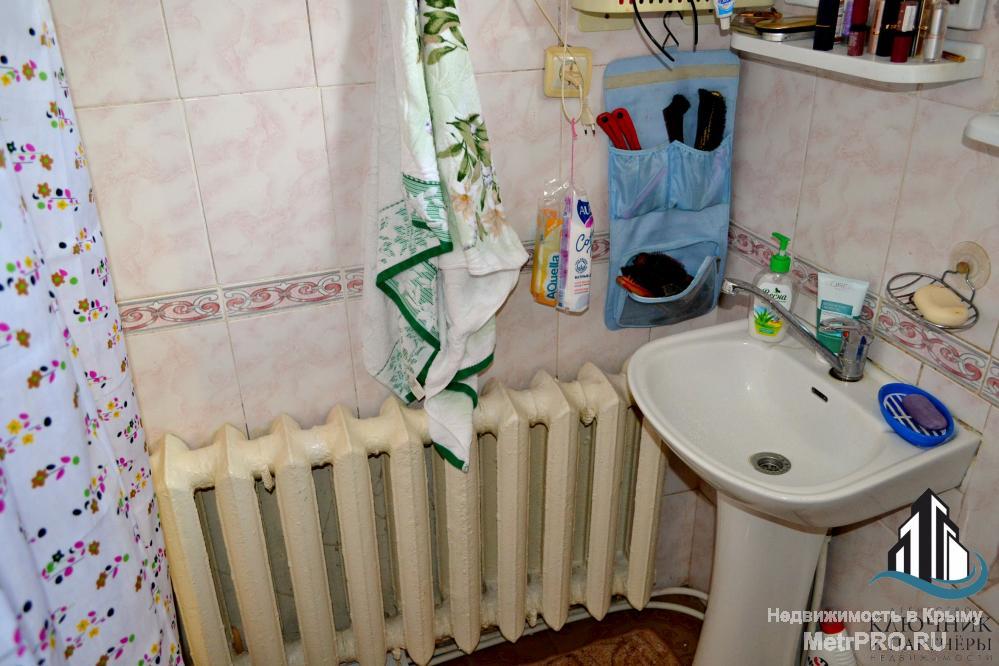 Продаётся уютный дом в тихом районе города Феодосия на участке в 4,1 сотки. Общая площадь 3-х комнатного дома... - 6