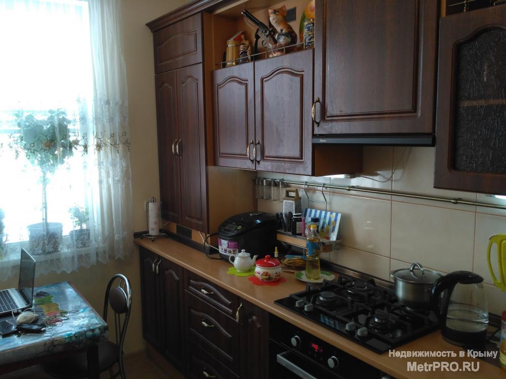 Продам квартиру на Маршала Крылова 10 в новом доме. Квартира находится на 6/9 общей площадью 45.9 + лоджия.  В... - 7
