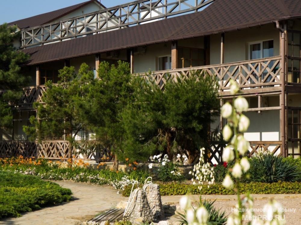 Уникальность пансионата «Лагуна» в Песчаном в том, что она находится на самом берегу всего в 50 метрах от моря. Для... - 2