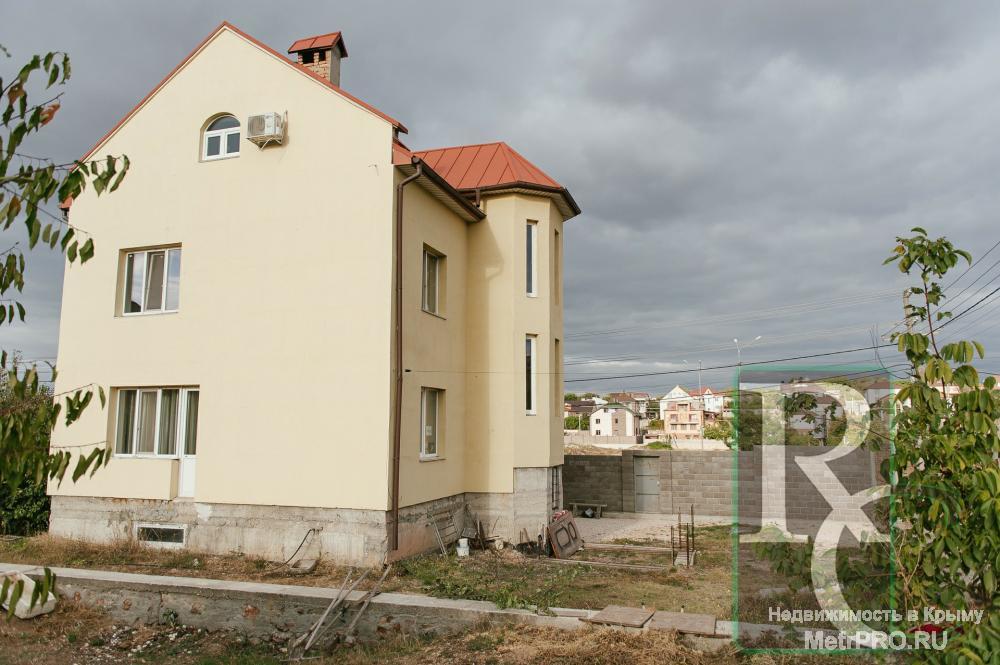3х этажный дом на 6 сот. в районе 5го км, площадь дома 192 м2 + мансардный этаж 60 м2.   В доме частично сделан... - 15