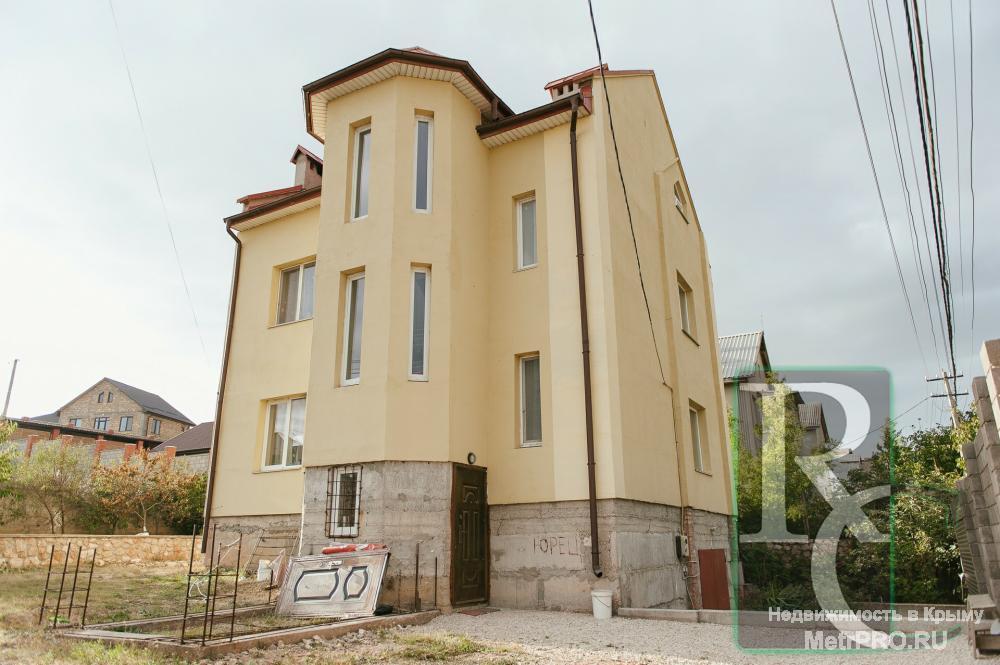 3х этажный дом на 6 сот. в районе 5го км, площадь дома 192 м2 + мансардный этаж 60 м2.   В доме частично сделан... - 16