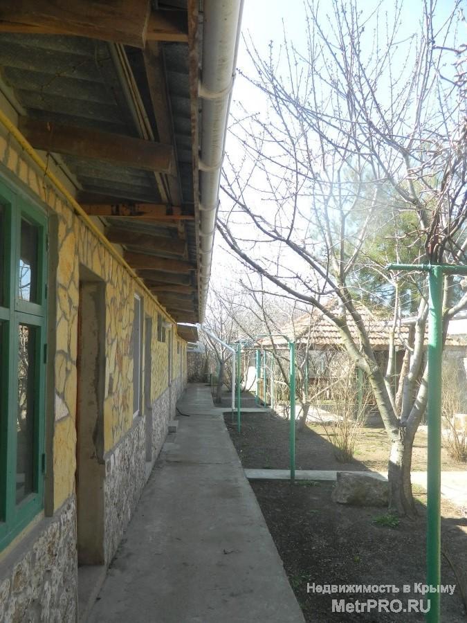 СРОЧНО продам дом 72 м2, участок 7 соток +9 номеров для отдыхающих. Дом построен из ракушки - природного экологически... - 2