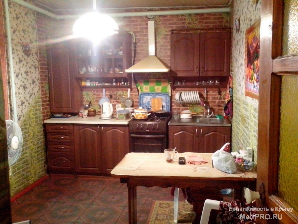 СРОЧНО продам дом 72 м2, участок 7 соток +9 номеров для отдыхающих. Дом построен из ракушки - природного экологически... - 10