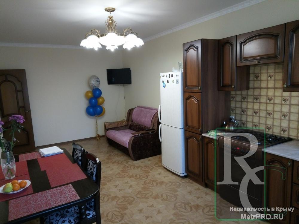 Продается новый светлый 2-х этажный дом площадью 130 кв.м имеющий 2 отдельных входа на каждый этаж. Дом 2017 года... - 3
