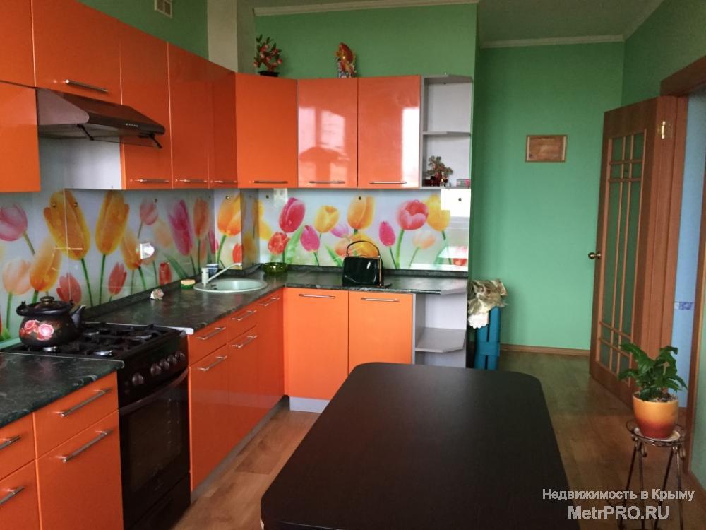 Продам однокомнатную квартиру в элитном доме по пр.Ген.Острякова,242.Этаж 4/9.Площадь 43/16/15,санузел совмещен.В... - 3