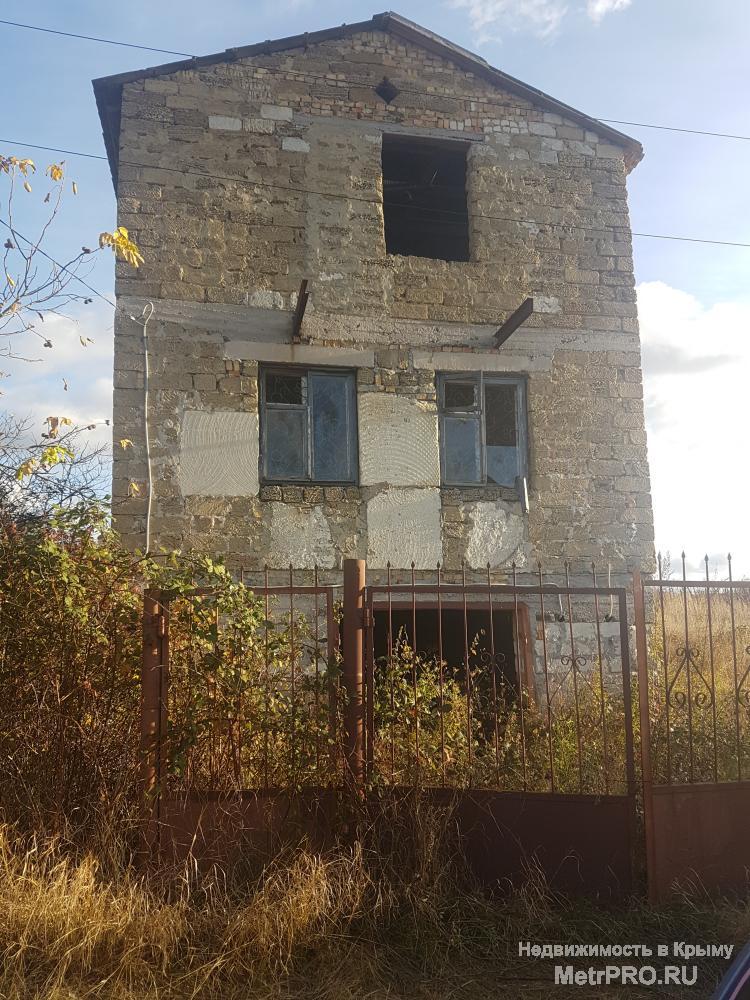 Дача (объект незавершенного строительства) на участке 24 сотки. Расположена в чистом, тихом месте. Рядом с СНТ есть...