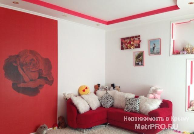 Код объекта 11548    Продаётся гостиница в городе Евпатория!    Продаётся трёхэтажная гостиница 1062 кв. м на... - 8