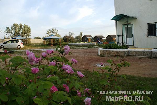 Сдается в аренду на сезон гостиница в Штормовом, Крым  Пансионат представляет из себя двухэтажное здание 2007 года... - 5