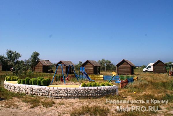 Сдается в аренду на сезон гостиница в Штормовом, Крым  Пансионат представляет из себя двухэтажное здание 2007 года... - 27