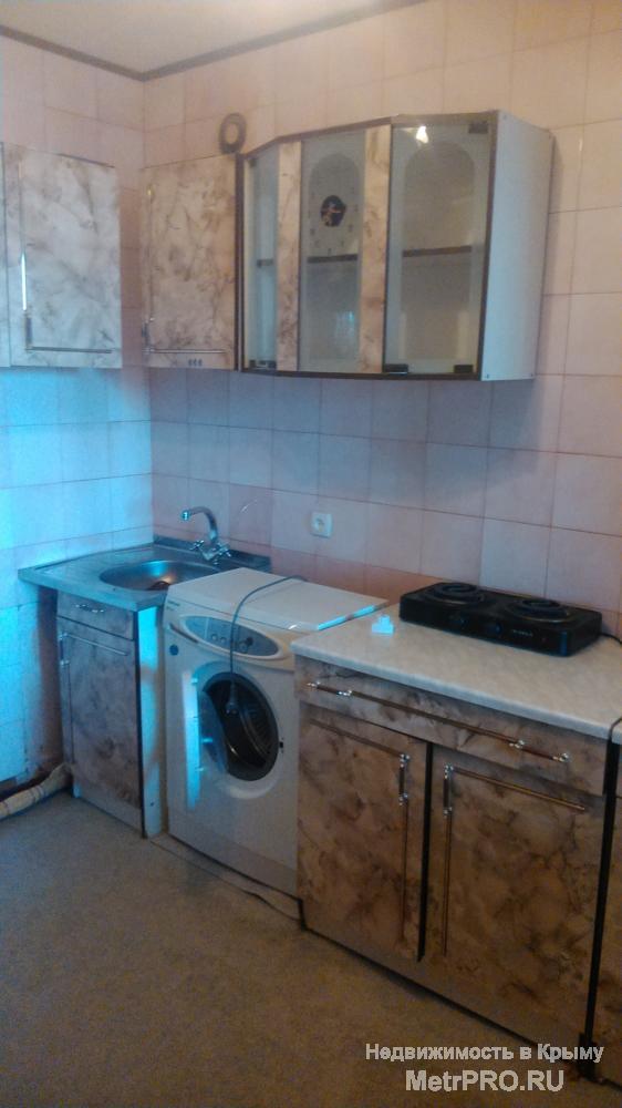 Аренда 1-комнатной квартиры на ул. Ковыльной, 2/5эт, общ.пл. 41 м², в хорошем состоянии, в наличии вся мебель и...