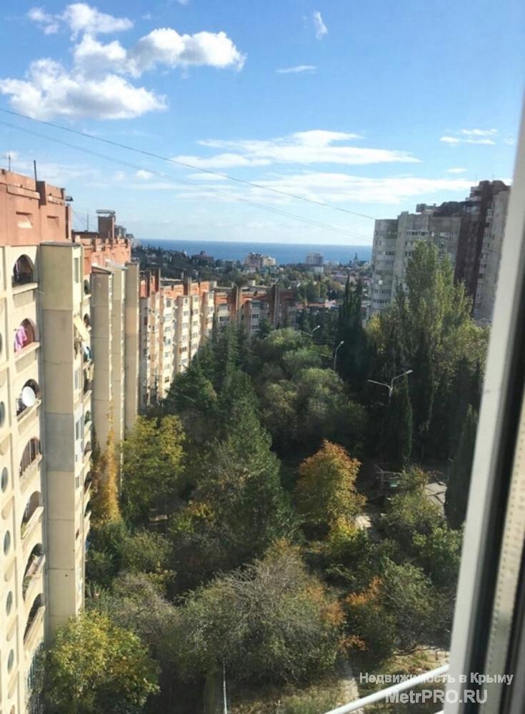 Продам 2 -х комнатную квартиру в Алуште, улица Юбилейная. Квартира с общей площадью в 41,3 кв. м., в которой две... - 11