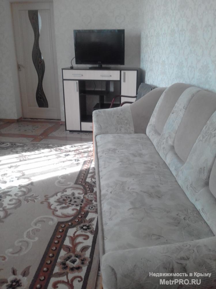 Сдаю в центре Мисхора (ЮБК,Ялта) свой дом по номерам и коттедж на 2а номера.   В доме 3и автономных номера (один 2х... - 6