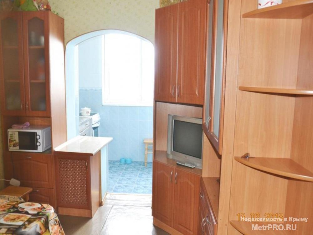 Продам двухкомнатную квартиру г. Алушта, ул. 60 лет ссср. Квартира с прекрасным видом на горы, город и море,... - 5
