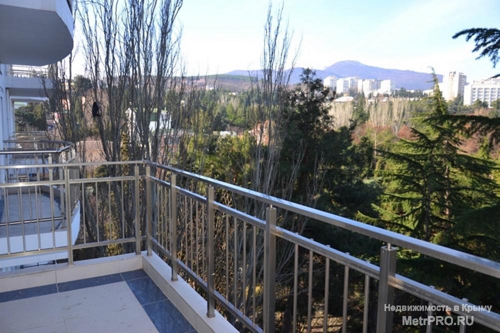 Продам 1 комнатную кв. в новом доме Status House, г. Алушты. Квартира, общая пл. которой составляет 33,5 кв. м.,... - 25