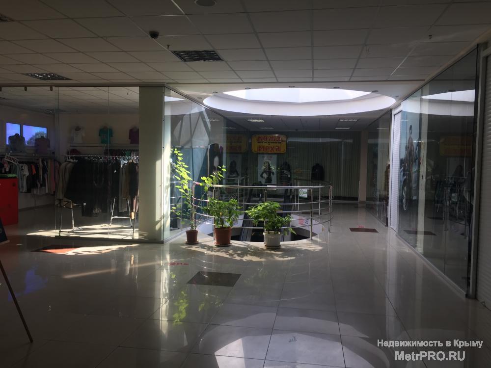 Продаются торговые помещения в Мега-Центре, площадью от 7,6 до 619,7 м2.  2,3 этажи и цокольный.  Цена от 525 до... - 3