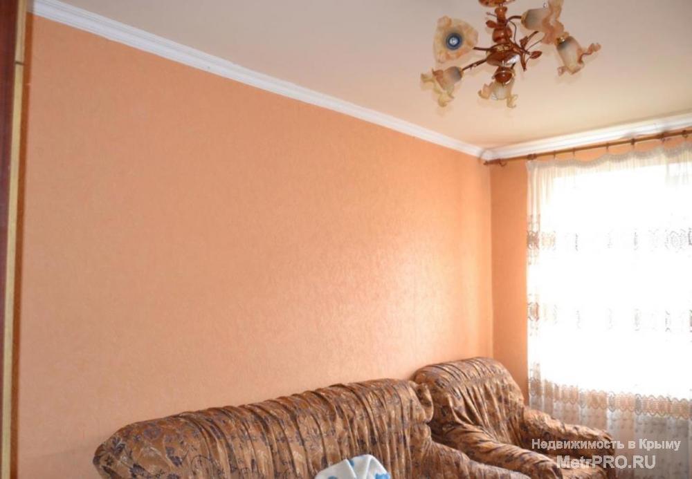 Продам двухкомнатную квартиру в Алуште, район автовокзала.  Квартира расположена на пятом этаже, в пятиэтажном доме... - 3