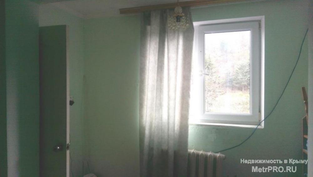 Продам двухкомнатную квартиру в Алуште, район автовокзала.  Квартира расположена на пятом этаже, в пятиэтажном доме... - 13