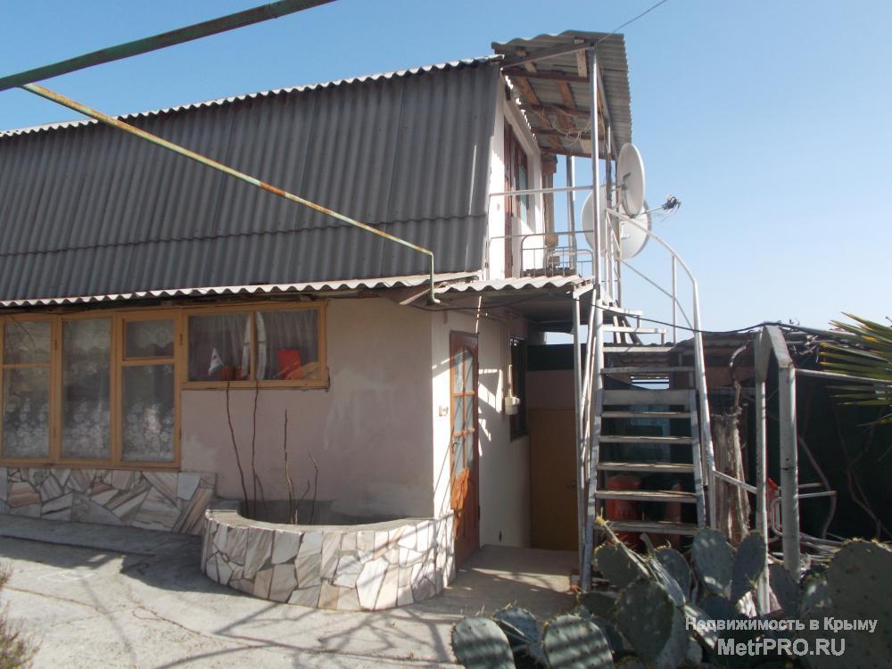 Продам два участка: один 4 сотки, имеется фундамент и строй материал; второй 20 соток  имеются строения домов, могу... - 11
