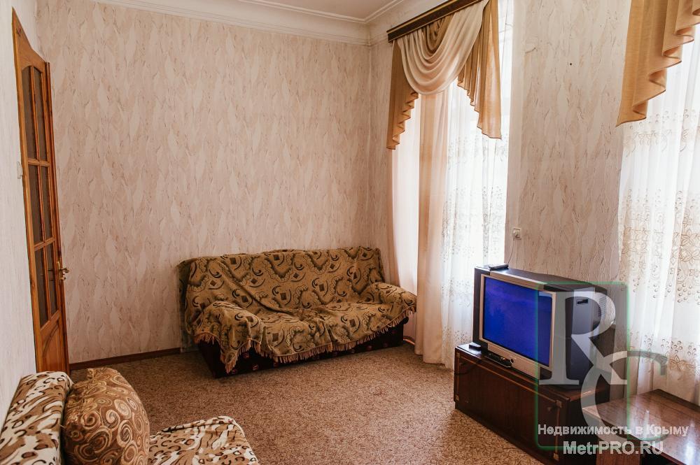 В продаже квартира в историческом центре Севастополя - улица Нахимова.   Один из первых домов от главной городской... - 5